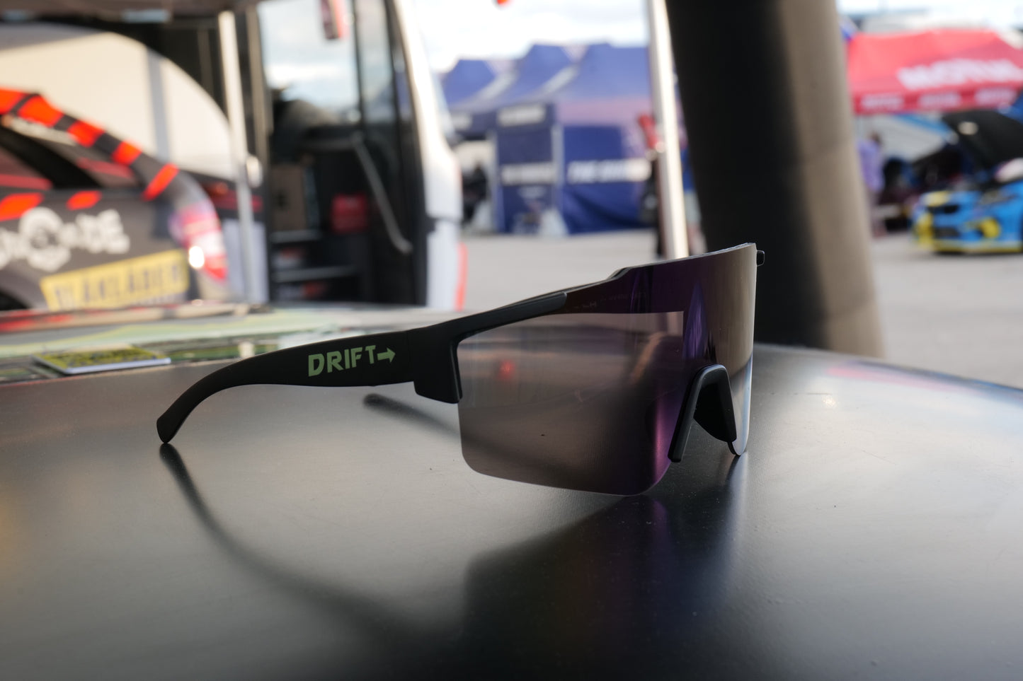 🏎️ Lunette Drift To The Future
